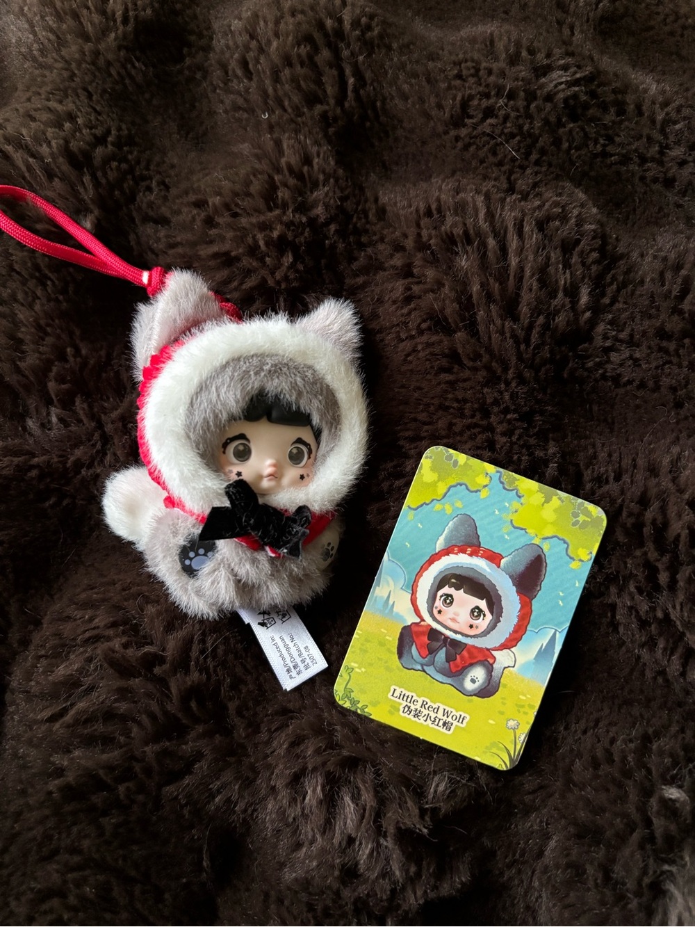 Nommi Fairytale Town Blind Box Keychain | Little Red Wolf